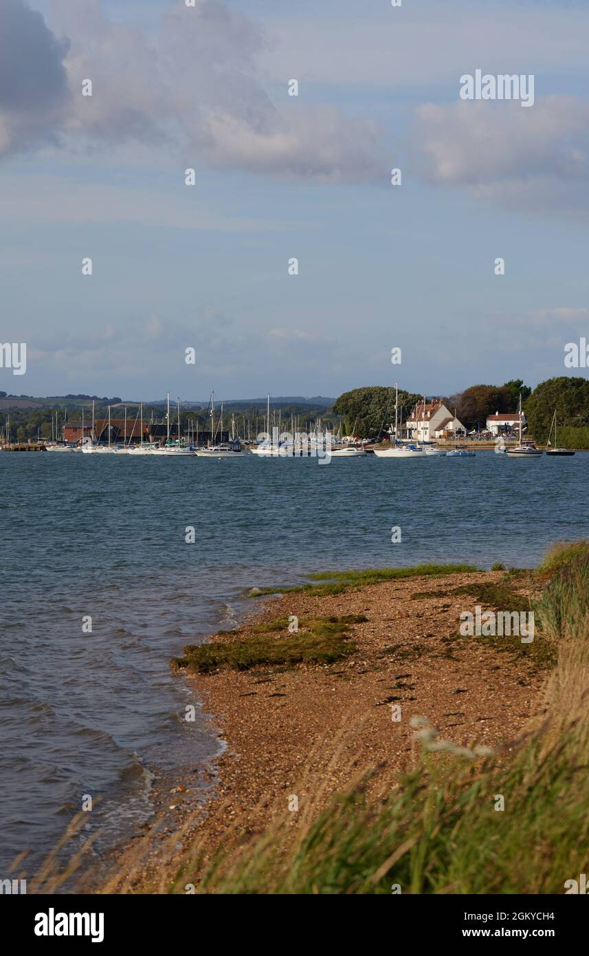 Vista di Dell Quay, vicino Chichester nell'estate 2021. Foto Stock