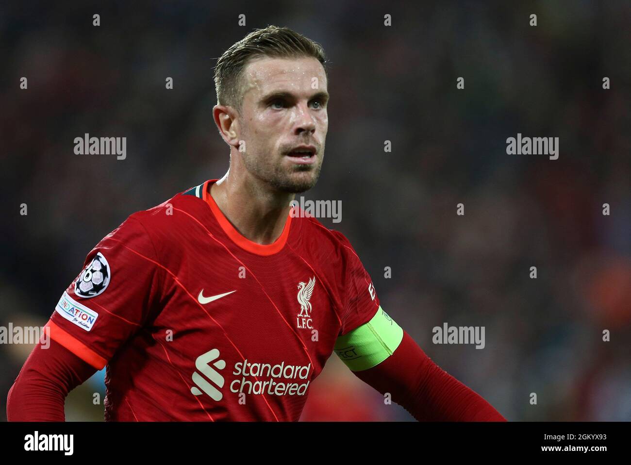 Liverpool, Regno Unito. 15 settembre 2021. Jordan Henderson di Liverpool guarda avanti. UEFA Champions League, partita gruppo B, Liverpool contro Milano all'Anfield Stadium di Liverpool mercoledì 15 settembre 2021. Questa immagine può essere utilizzata solo a scopo editoriale. Solo per uso editoriale, licenza richiesta per uso commerciale. Nessun uso in scommesse, giochi o un singolo club / campionato / giocatori pubblicazioni. pic di Chris Stading/Andrew Orchard sport fotografia/Alamy Live news credito: Andrew Orchard sport fotografia/Alamy Live News Foto Stock