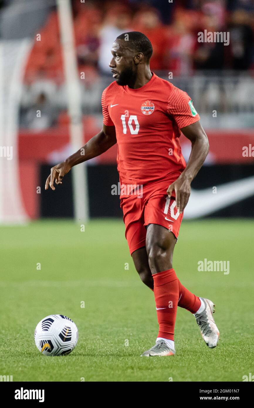 Toronto, Canada, 8 settembre 2021: Junior Hoilett (No.10) del Team Canada in azione durante la gara CONCACACAF FIFA World Cup Qualificing 2022 contro El Salvador al BMO Field di Toronto, Canada. Il Canada ha vinto la partita 3-0. Foto Stock