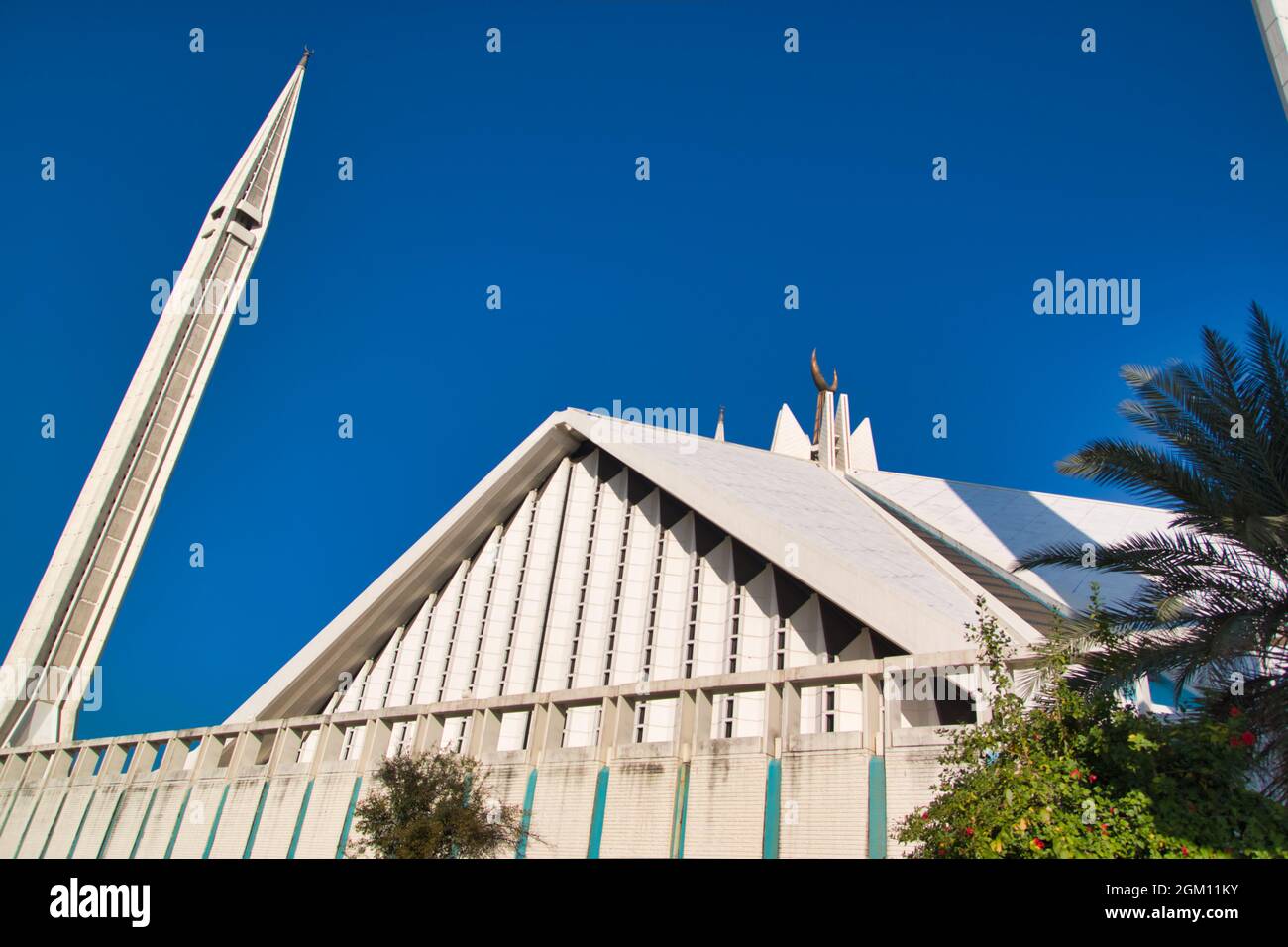 Ogni creazione riflette LA SUA bellezza.Stop inseguire LUI fuori correre verso l'interno per ottenere LE SUE benedizioni e l'Amore Eterno. Foto Stock