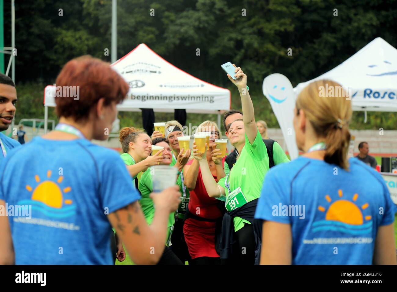 3. AOK Plus – Firmenlauf des Europamarathon Görlitz-Zgorzelec e.V. im Stadion der Freundschaft a Görlitz am 15.09.2021 Foto Stock