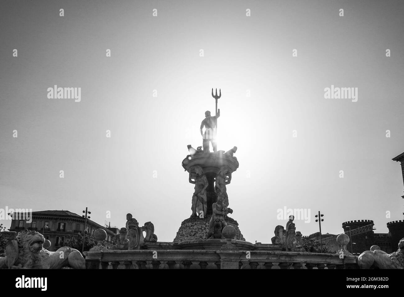Napoli, Italia. 16 settembre 2021. 09/16/2021 Napoli, protesta dell'associazione contro le mafie di libera, al comune di Napoli per lanciare il patto regionale contro la mafia, la corruzione e la clientela. Il patto contiene 6 proposte per rigenerare la città, per un progetto di giustizia sociale e ambientale. (Credit Image: © Fabio Sasso/ZUMA Press Wire) Foto Stock
