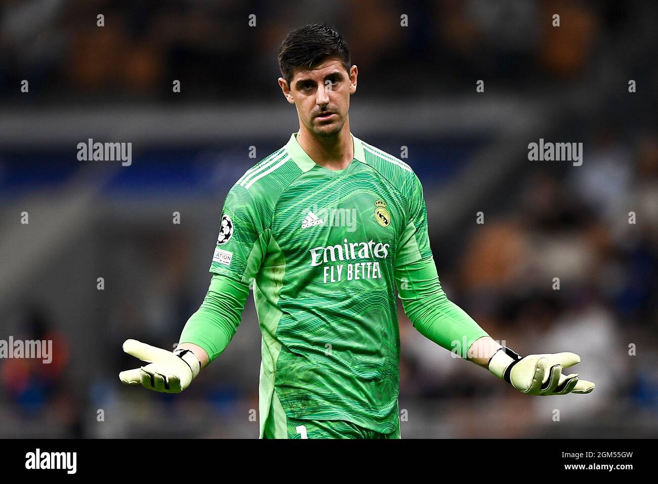 Milano, Italia. 15 settembre 2021. Thibaut Courtois del Real Madrid CF gesticola durante la partita di calcio UEFA Champions League tra FC Internazionale e Real Madrid CF. Credit: Nicolò campo/Alamy Live News Foto Stock