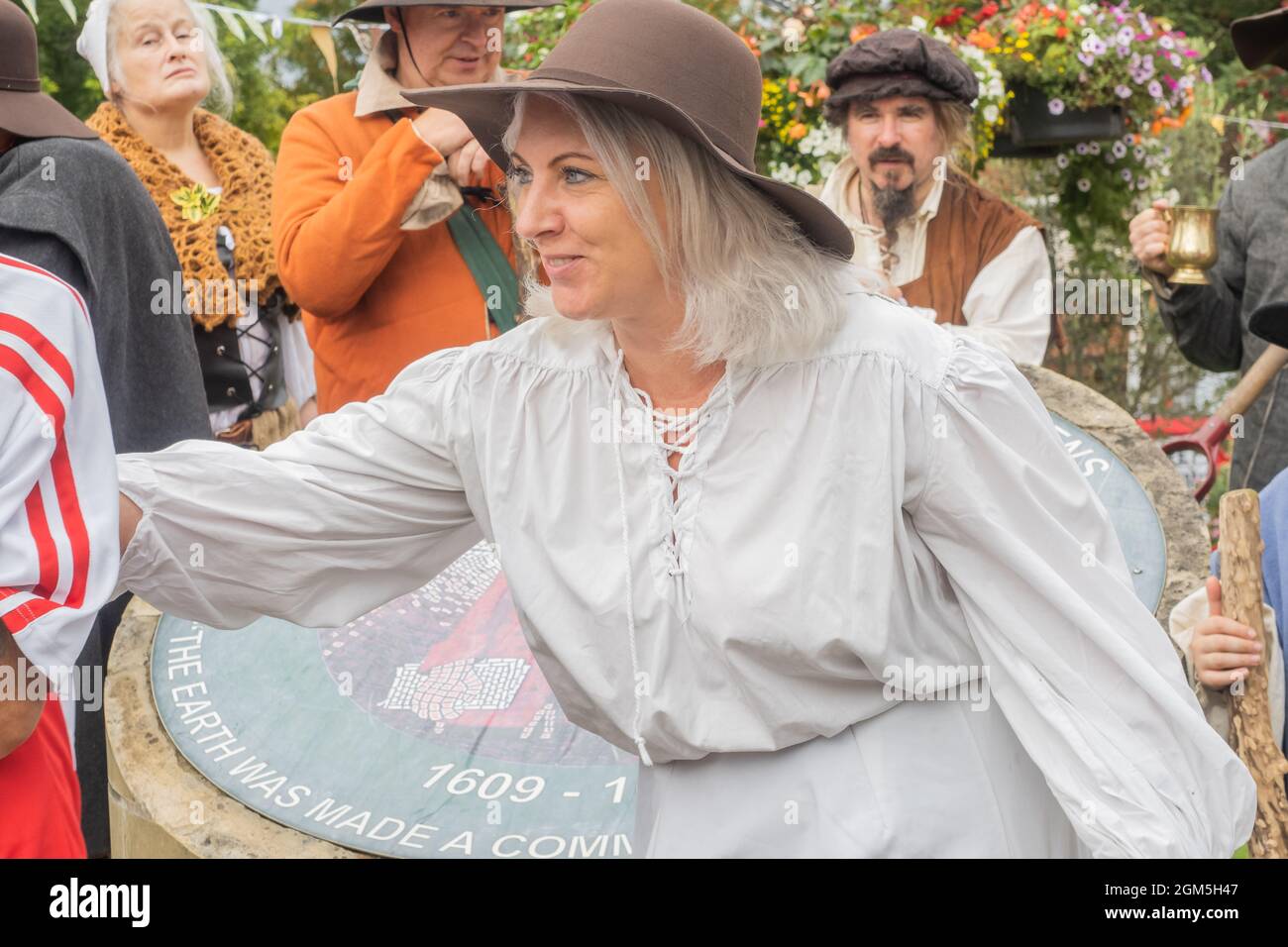 11.09.2021 Wigan, Greater Manchester, Regno Unito. Wigan Diggers' Festival, Wigan, gente del Regno Unito vestita per celebrare la vita e le idee di Wigan nato e allevato GE Foto Stock