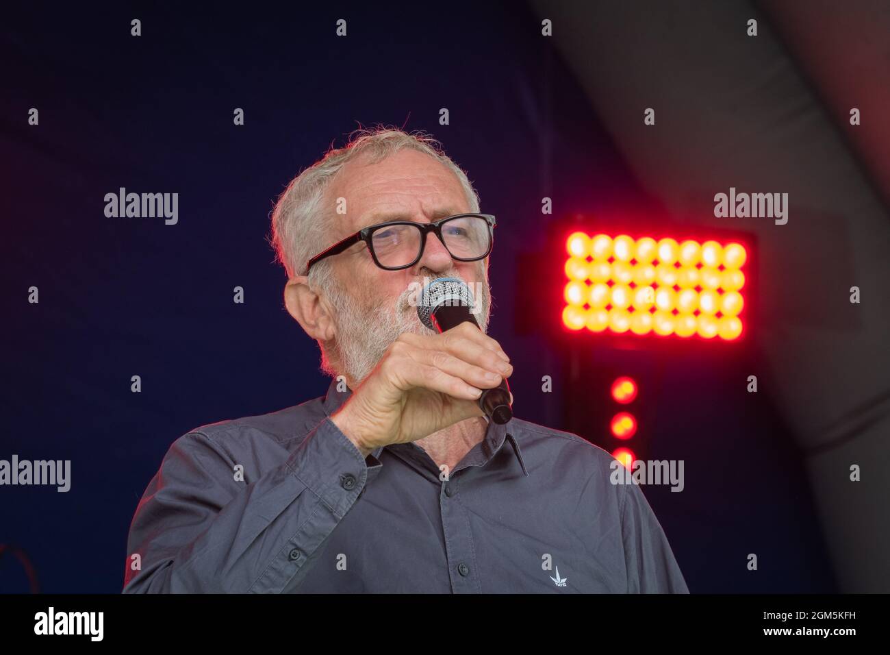 11.09.2021 Wigan, Greater Manchester, Regno Unito. Wigan Diggers' Festival, Wigan, gente del Regno Unito vestita per celebrare la vita e le idee di Wigan nato e allevato GE Foto Stock