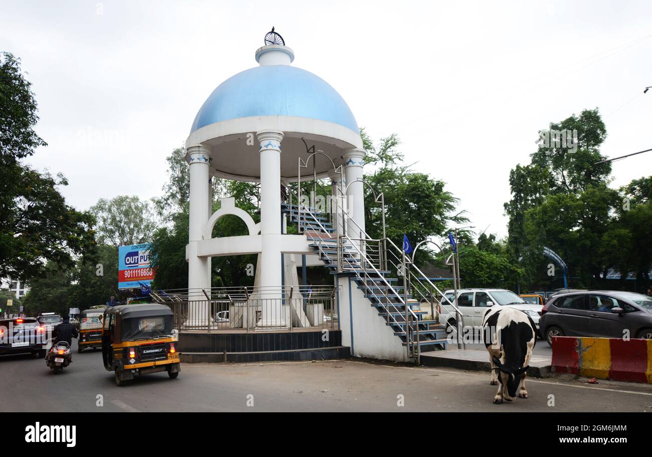 Statua del dottor Babasaheb Ambedkar su Moledina Rd. A Pune, India. Foto Stock