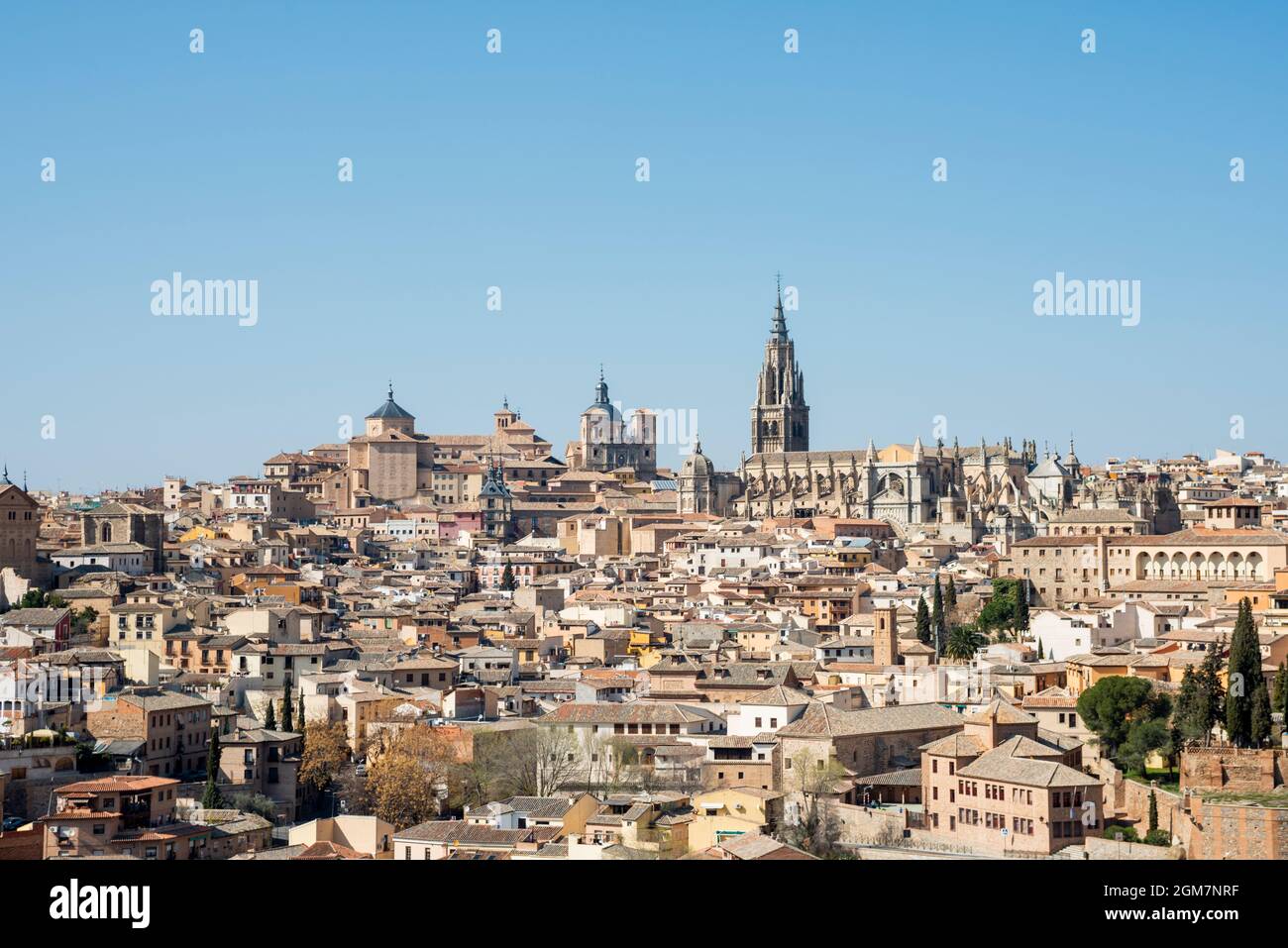 Vista panoramica della città monumentale di Toledo nel centro della Spagna Foto Stock