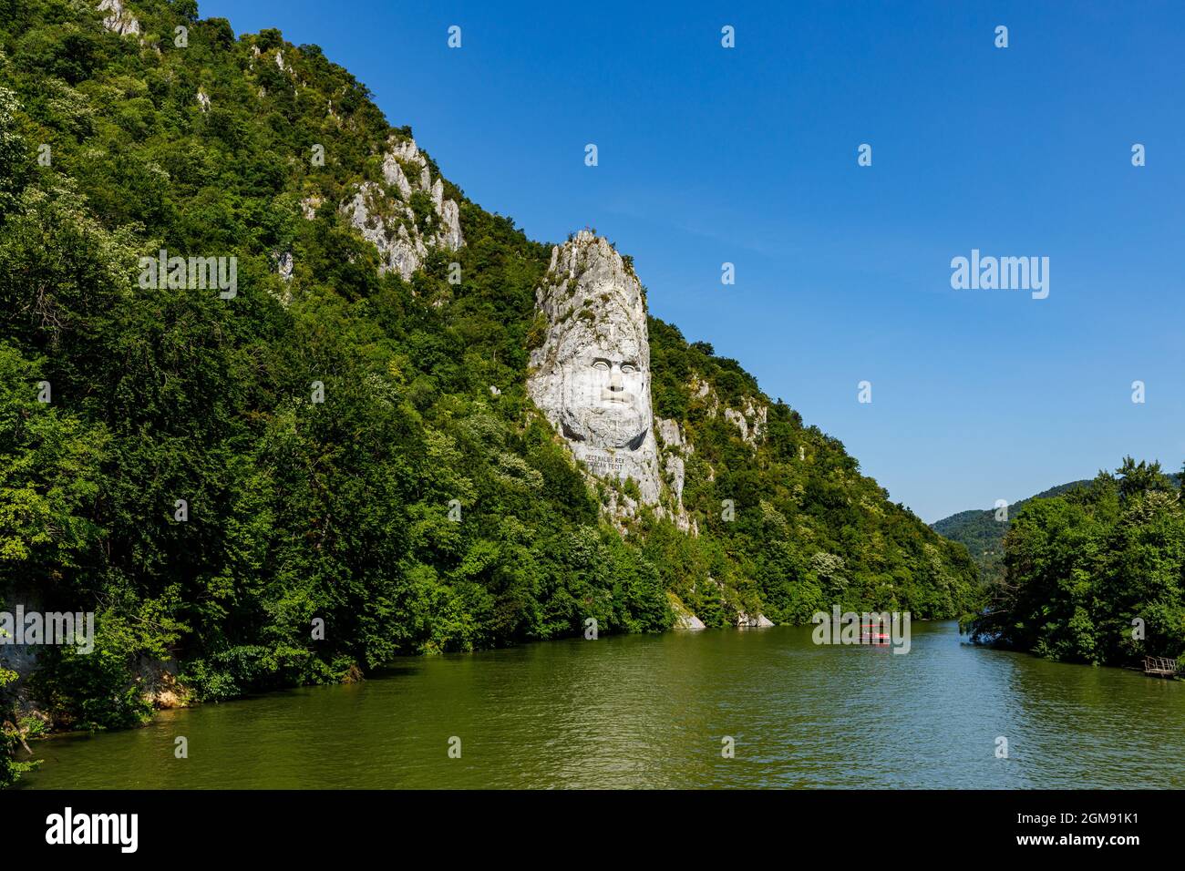 La statua di Rex Decebal sul Danubio in Romania Foto Stock