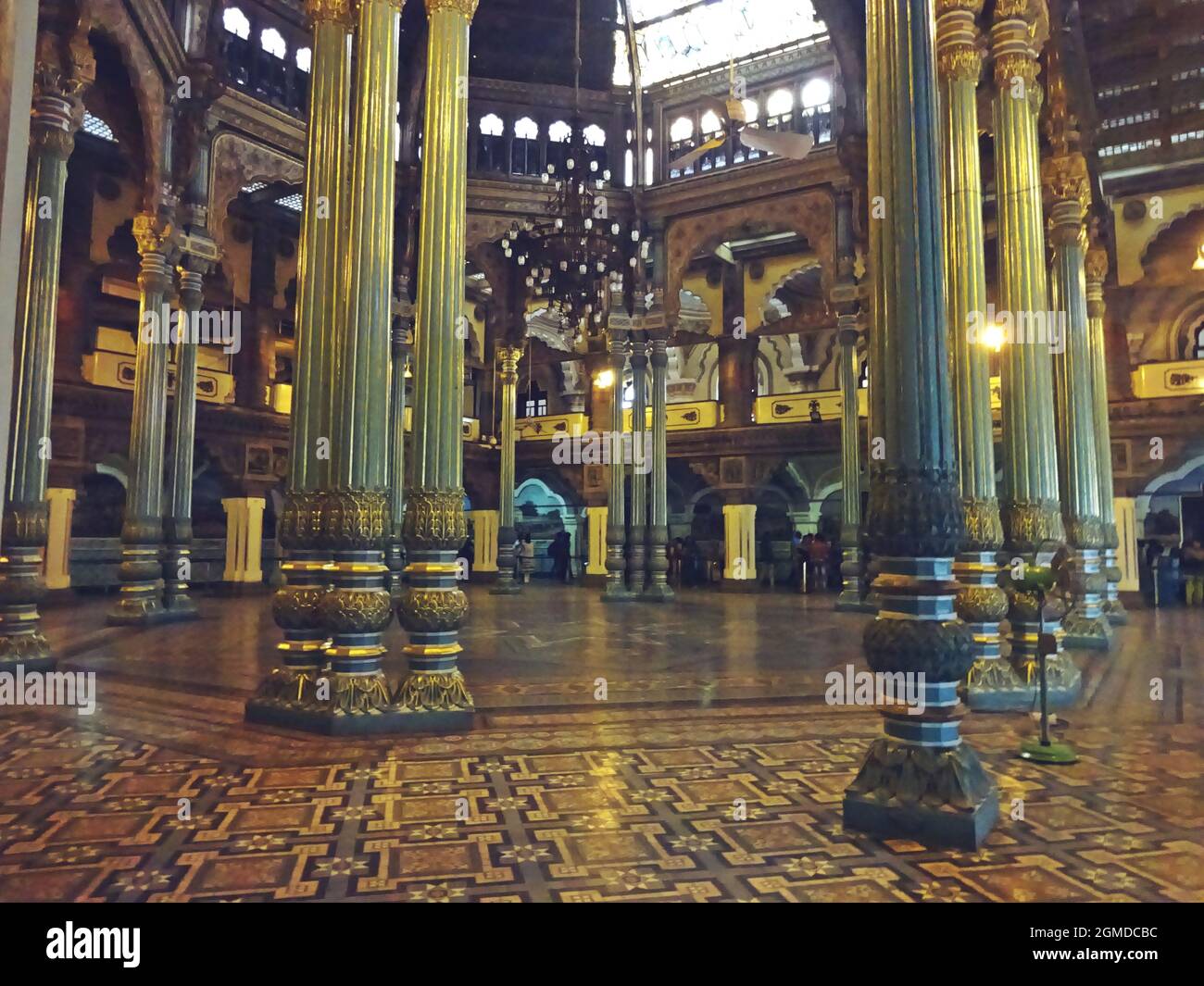 Interno del Palazzo Amba Vilas (Palazzo Mysore) karnataka india Foto Stock