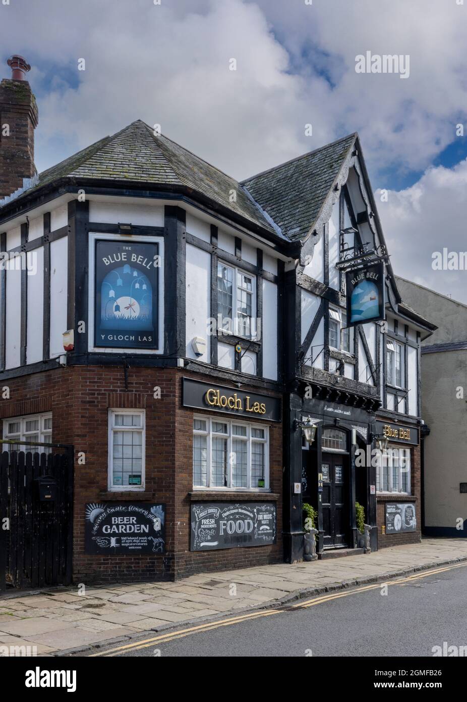 La casa pubblica Blue Bell, Castle Street, Conwy, Galles del Nord, Regno Unito Foto Stock