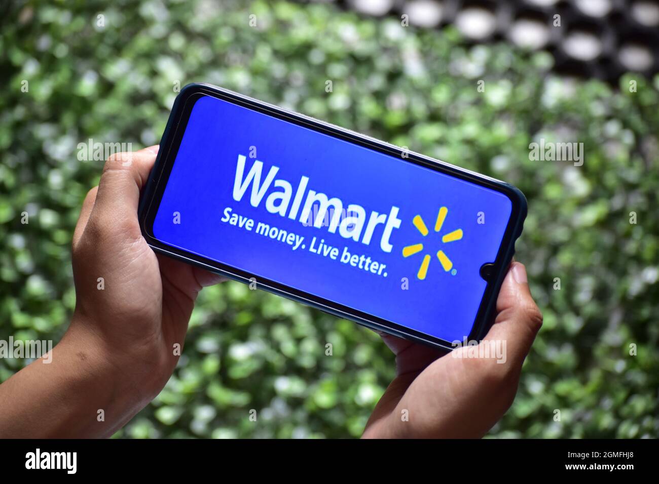 New Delhi, India - 13 Settembre, 2019: Applicazione Walmart su smartphone Foto Stock