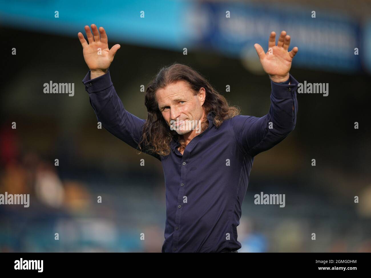 High Wycombe, Regno Unito. 18 settembre 2021. Gareth Ainsworth, direttore di Wycombe Wanderers durante la partita della Sky Bet League 1 tra Wycombe Wanderers e Charlton Athletic presso Adams Park, High Wycombe, Inghilterra, il 18 settembre 2021. Foto di Andy Rowland. Credit: Prime Media Images/Alamy Live News Foto Stock