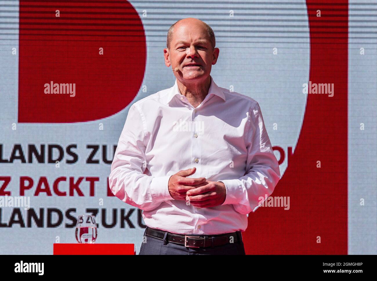 Monaco, Baviera, Germania. 18 settembre 2021. OLAF SCHOLZ, il candidato SPD a sostituire Angela Merkel come Cancelliere della Germania. (Credit Image: © Sachelle Babbar/ZUMA Press Wire) Foto Stock