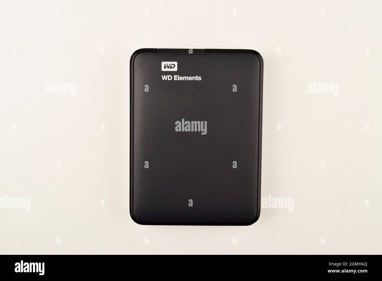 New Delhi, India, 04 Dicembre 2019:- Western Digital HHD isolato su sfondo bianco con Clipping Path Foto Stock