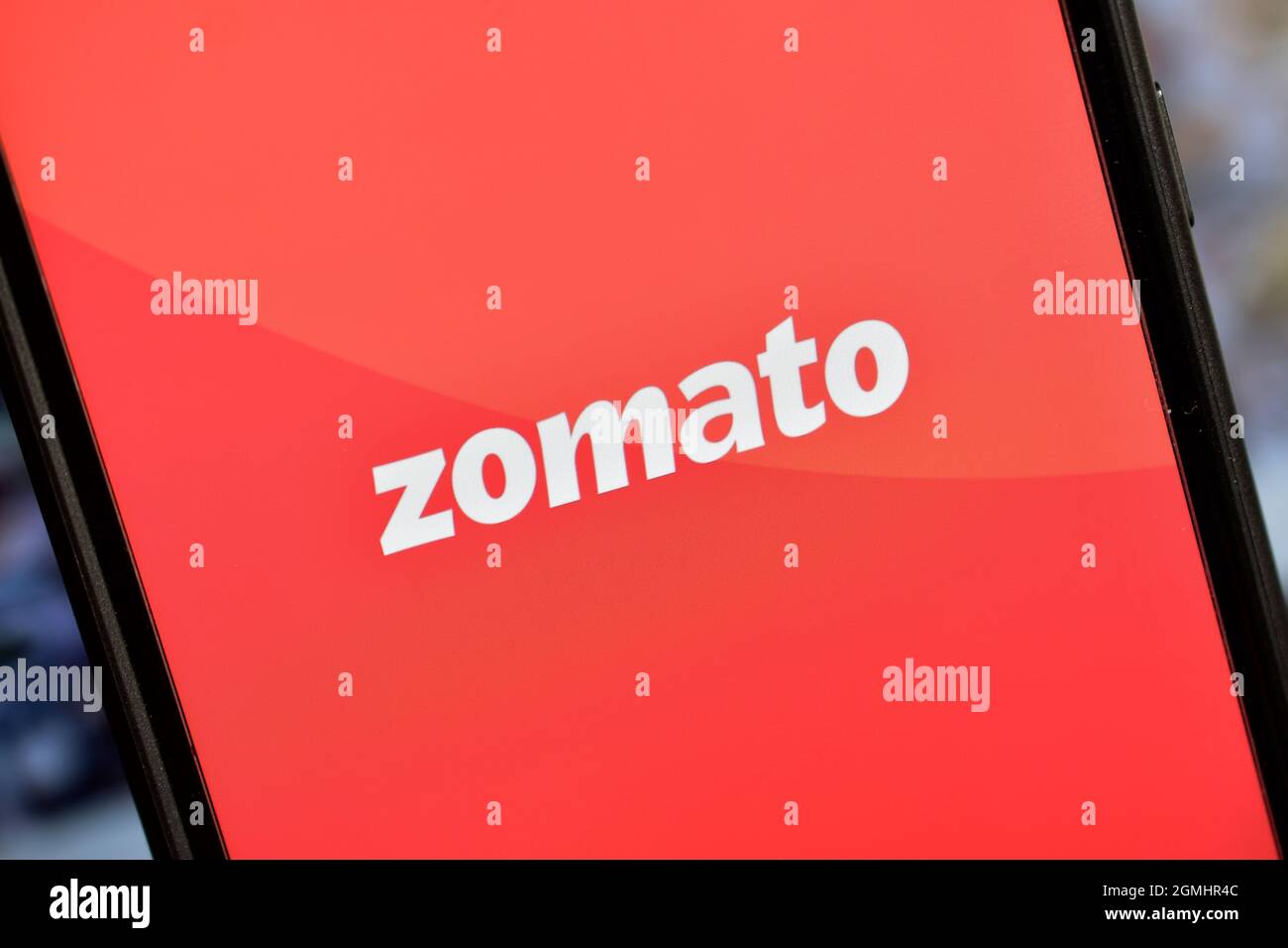 New Delhi, India, 16 Gennaio 2020:- logo Zomato su smartphone, online food Ordering Foto Stock