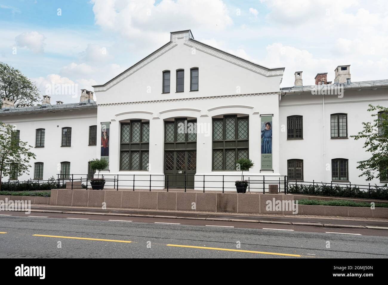 Oslo, Norvegia. Settembre 2021. Vista esterna del museo della stalla Queen Sonja Art nel centro della città Foto Stock
