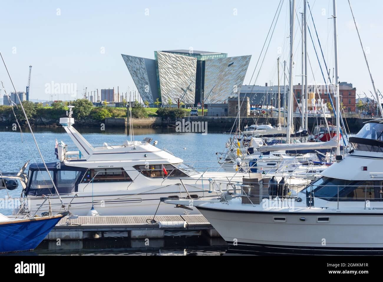 Titanic Belfast Museum da Belfast Harbour Marina, Corporation Square, City of Belfast, Irlanda del Nord, Regno Unito Foto Stock