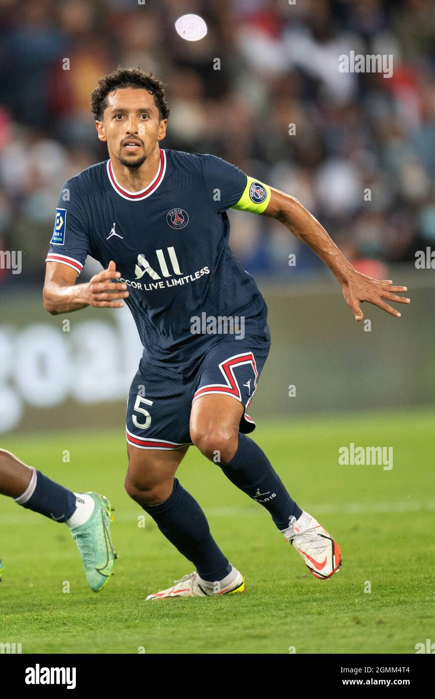 Capitano Marquinhos di Parigi Saint-Germain in azione durante la partita  Ligue 1 Uber mangia tra Parigi Saint Germain e Lione al Parc des Princes,  il 19 settembre 2021 a Parigi, Francia. Foto