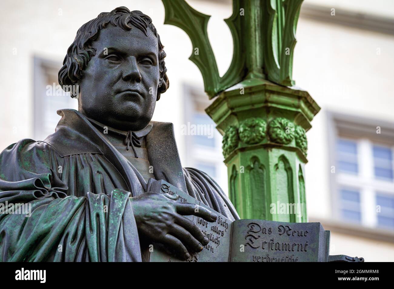 Monumento commemorativo per il riformatore Martin Lutero sulla piazza del mercato di Lutherstadt Wittenberg (Sassonia-Anhalt, Germania) Foto Stock