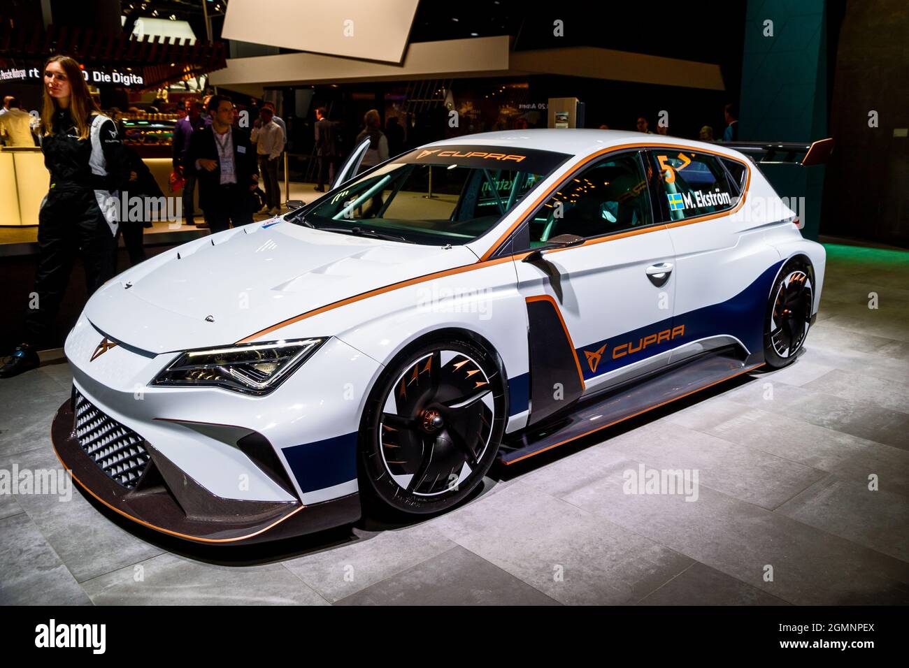 Auto da corsa elettrica Cupra e-Racer presentata al Salone dell'IAA di Francoforte. Germania - 10 settembre 2019 Foto Stock
