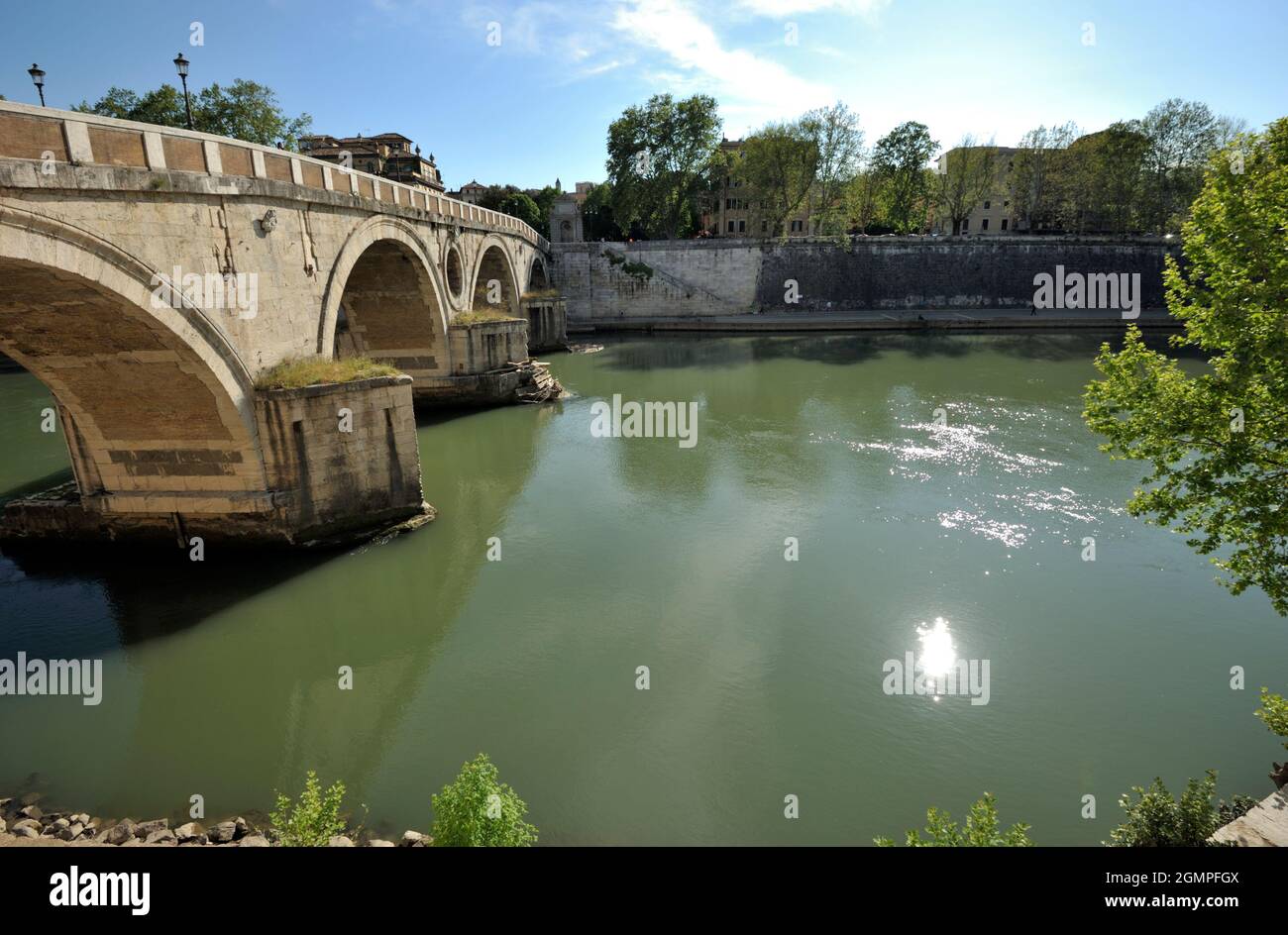 Italia, Roma, Tevere, Ponte Sisto Foto Stock