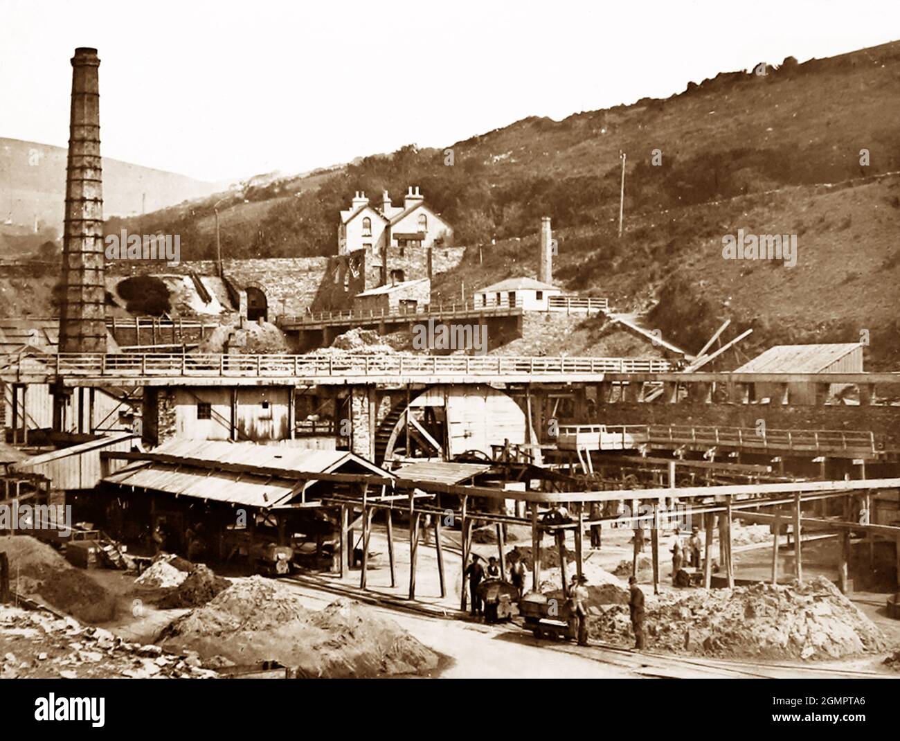 Il pavimento di lavaggio, la miniera grande di Laxey, l'isola di Man, primi del 1900 Foto Stock
