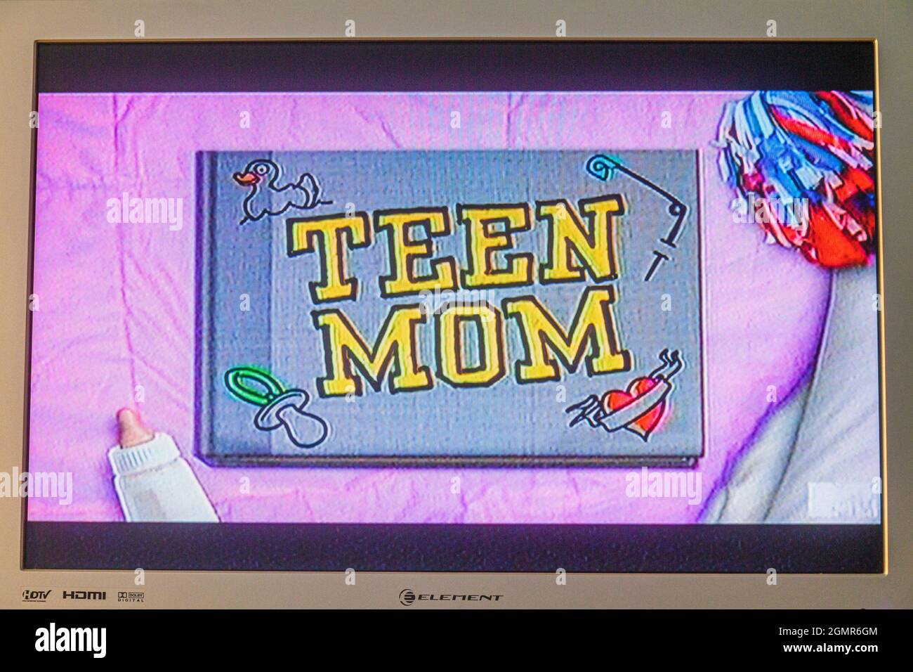 Televisione via cavo TV schermo monitor MTV Teen Mum show, Reality Foto Stock