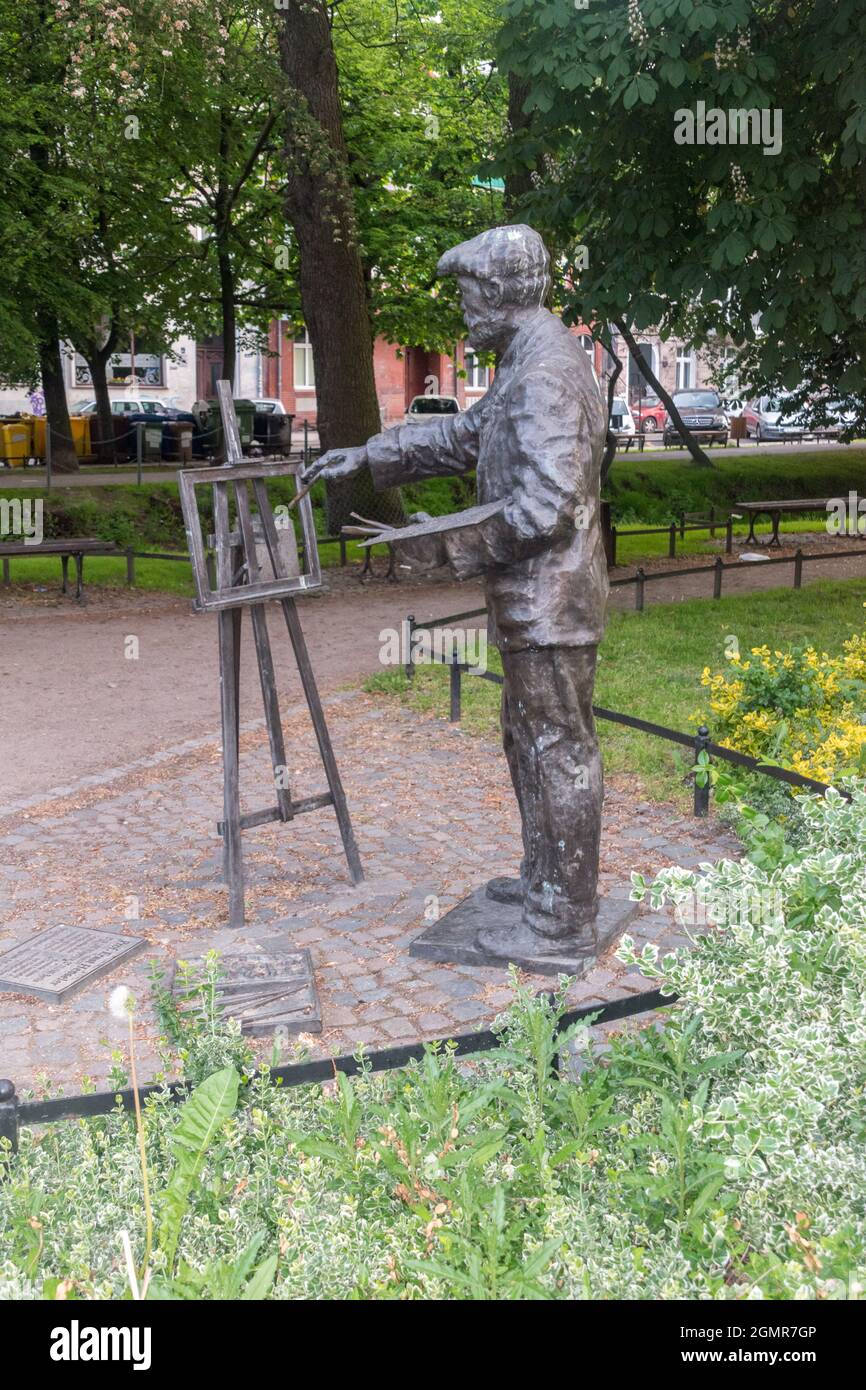 Gorzow Wielkopolski, Polonia - 1 giugno 2021: Monumento di Ernst Henseler. Ernst Henseler era un pittore e disegnatore tedesco. Foto Stock