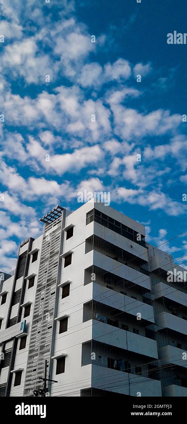 Tempio ISKCON e costruzione di edifici Foto Stock