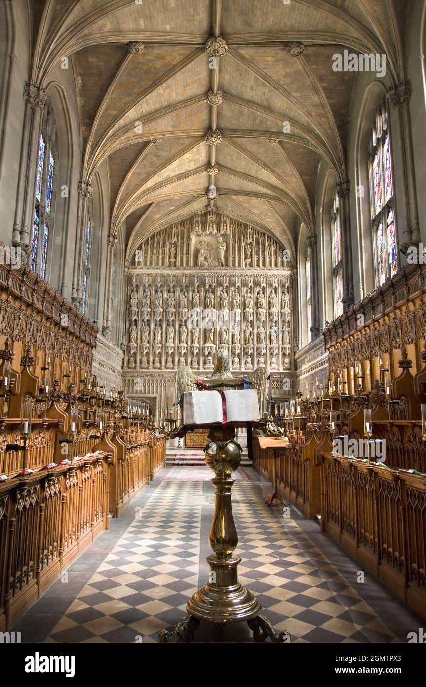 Oxford, Inghilterra - 2012; fondato nel 1458, il Magdalen College è uno dei più antichi, grandi e grandi college dell'Università di Oxford. È il prossimo Foto Stock