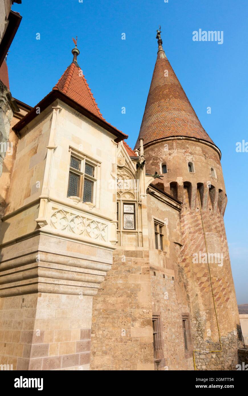 Castello Corvin, Hunedoara, Romania - 18 ottobre 2018 il Castello Corvin del XV secolo, conosciuto anche come Castello Hunedoara, è uno dei più grandi di Europaop Foto Stock