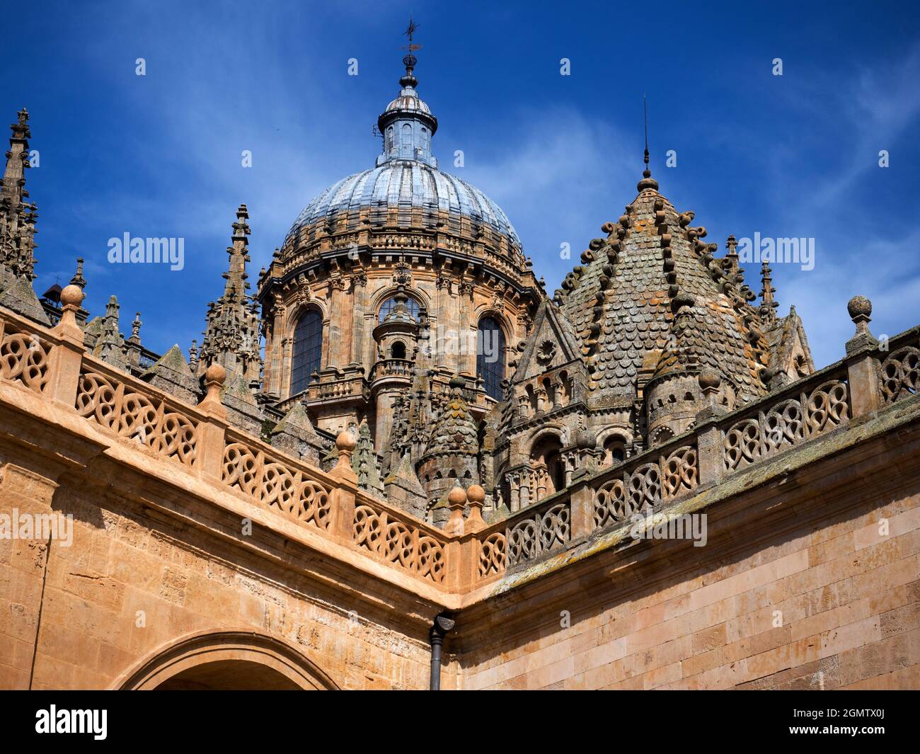 Salamanca è un'antica città nel nord-ovest della Spagna; è anche la capitale della provincia di Salamanca a Castiglia e Leon. La sua Città Vecchia è stata dichiarata Foto Stock