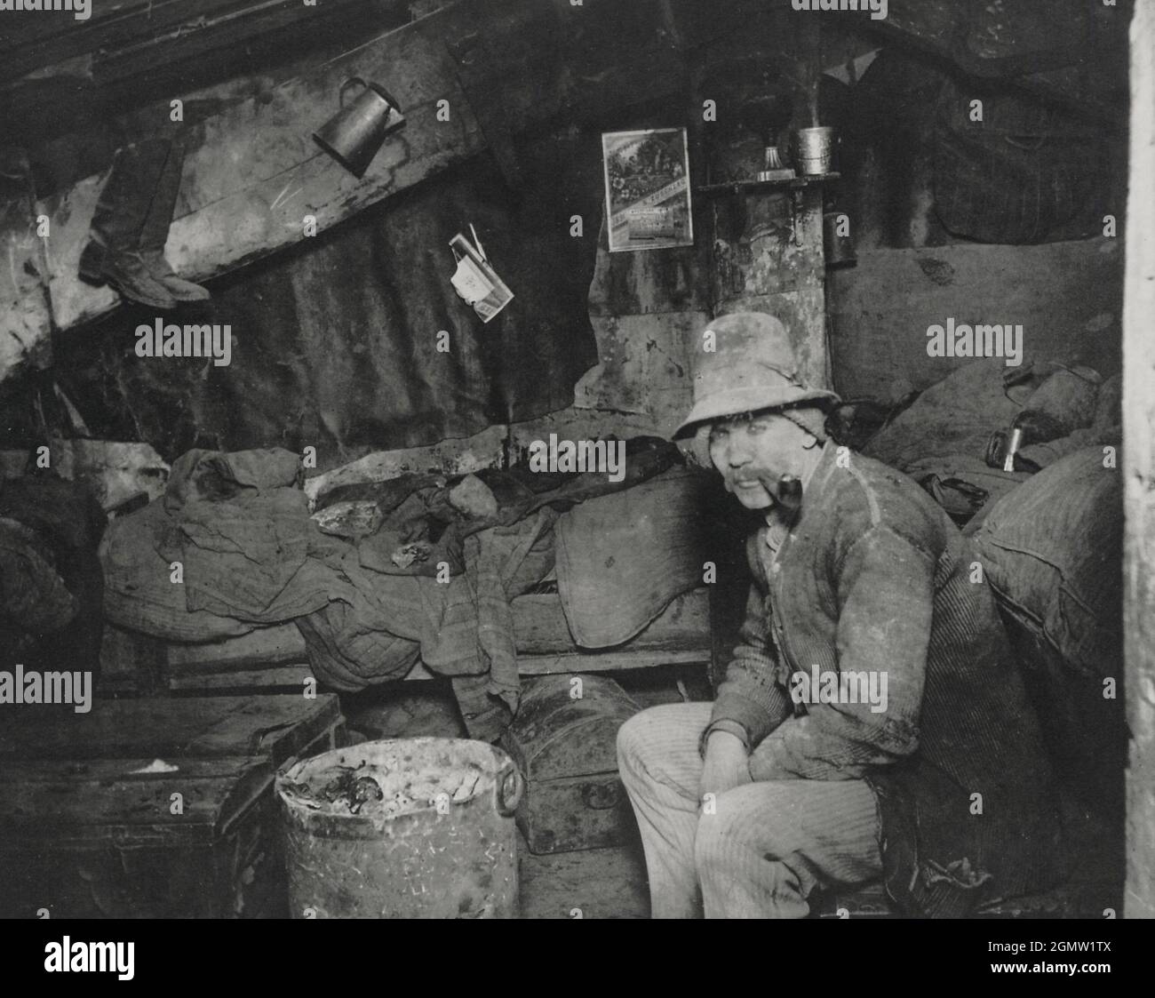 Jacob Riis Fotografia - nei dormitori - Rivington spazzatura Dump Foto Stock