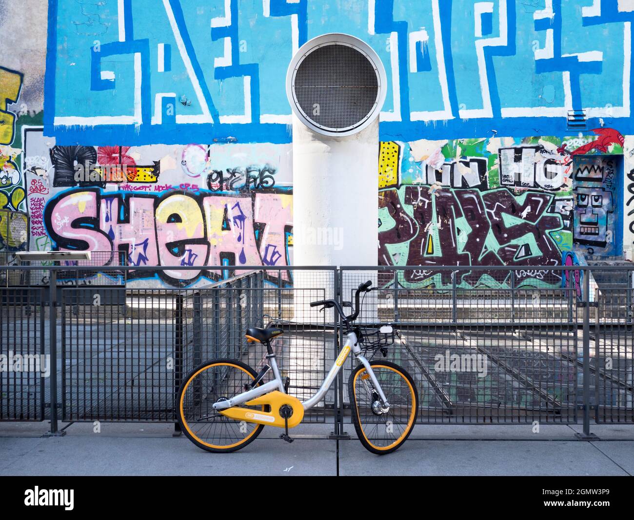 Parigi, Francia - 20 settembre 2018 Igor Stravinsky, il grande compositore russo del XX secolo, trascorse gran parte della sua vita creativa a Parigi. Posizionare Igor Foto Stock