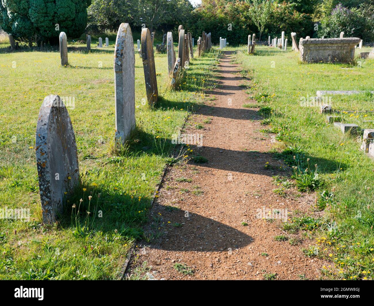 Cumnor, Oxfordshire, Inghilterra - 17 luglio 2020 ci sono molte belle chiese parrocchiali in pietra nella nostra zona dei Cotswolds. Sono spesso pittoreschi A. Foto Stock