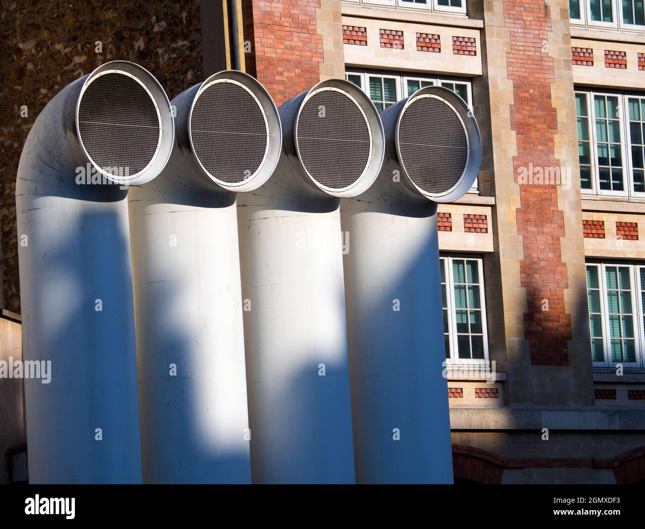 Parigi, Francia - 20 settembre 2018 Igor Stravinsky, il grande compositore russo del XX secolo, trascorse gran parte della sua vita creativa a Parigi. Posizionare Igor Foto Stock