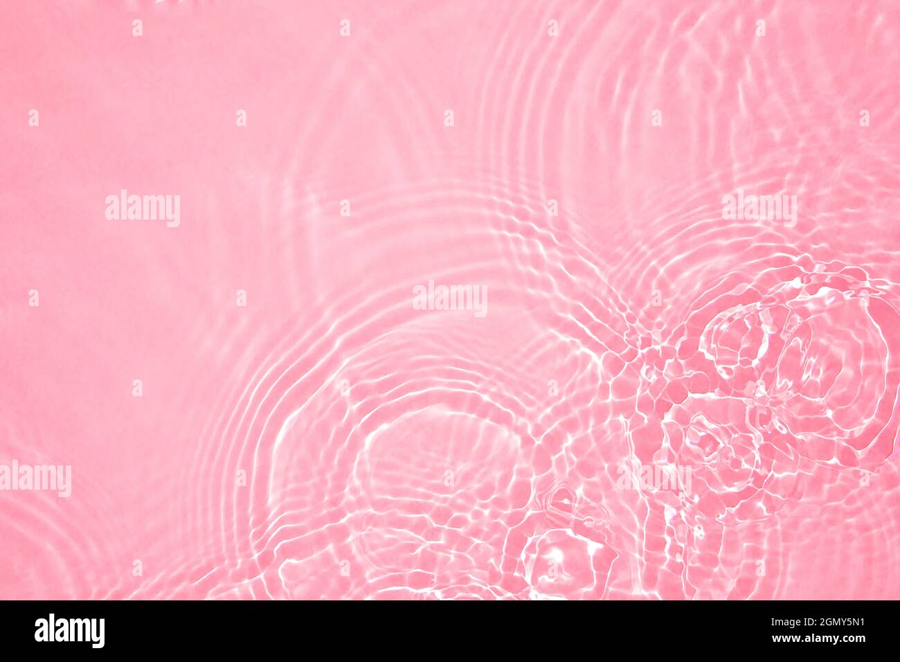 rosa trasparente acqua trasparente superficie texture sfondo estivo Foto Stock