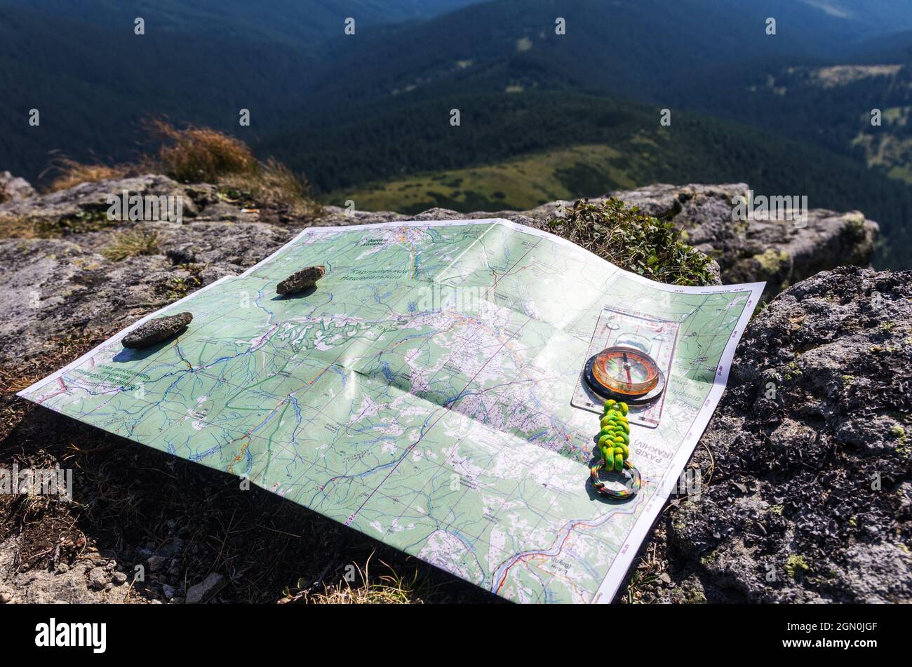 Un percorso turistico. Cercare la posizione sulla mappa. Foto Stock