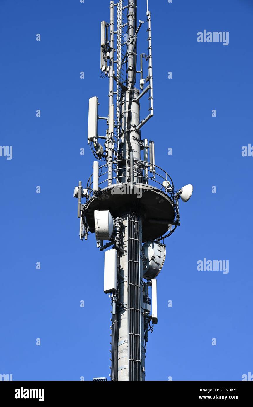 Montante di trasmissione per telecomunicazioni Foto Stock