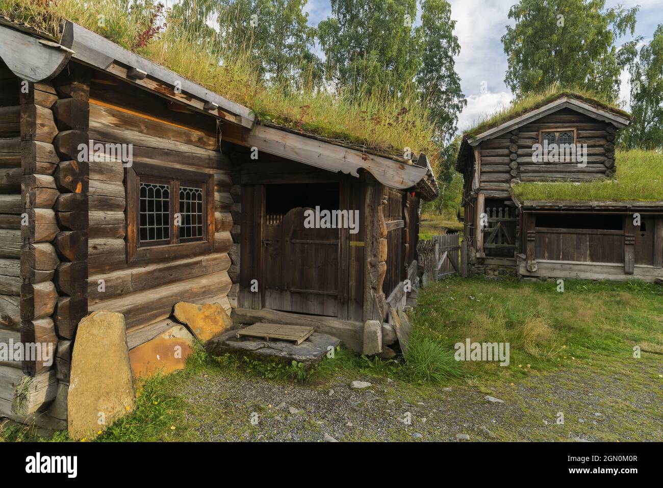 Edifici storici nel Museo all'aperto di Maihaugen, Lillehammer, Innlandet, Norvegia Foto Stock