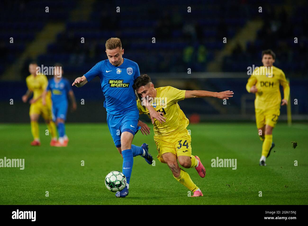 KHARKIV, UCRAINA - 21 SETTEMBRE 2021: La partita di calcio della Coppa Ucraina FC Metalist vs FC Desna Foto Stock