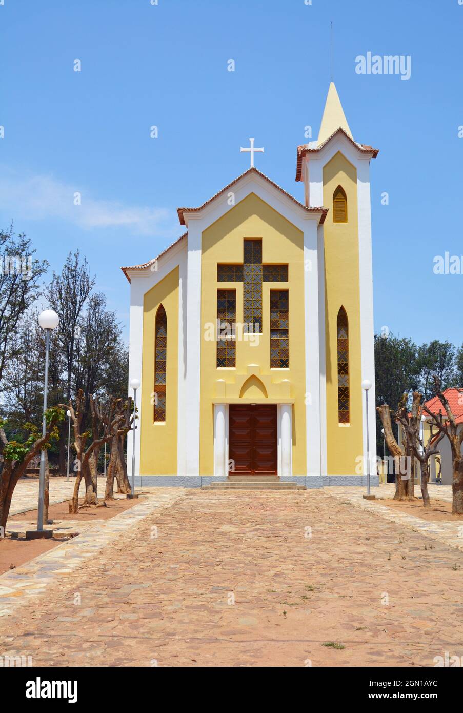 Angola; Provincia di Huila; intorno Chibia; Monastero di Jau; Chiesa del Monastero Foto Stock
