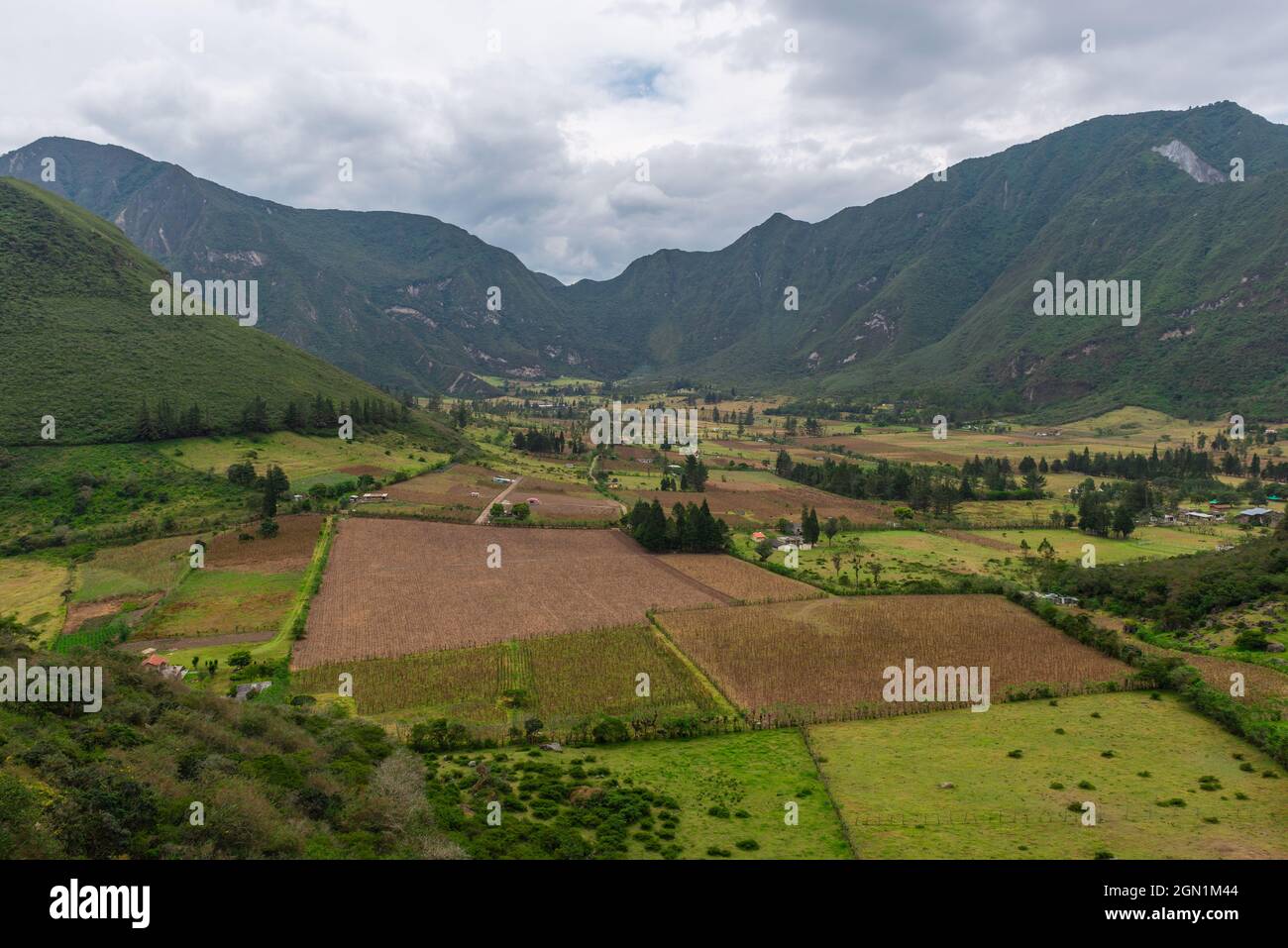 Cratere vulcanico Pululahua vicino Quito, Ecuador. Foto Stock