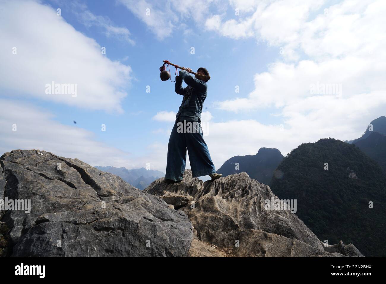 Passo di montagna ma Pi Leng nella provincia di ha giang nel nord del Vietnam Foto Stock