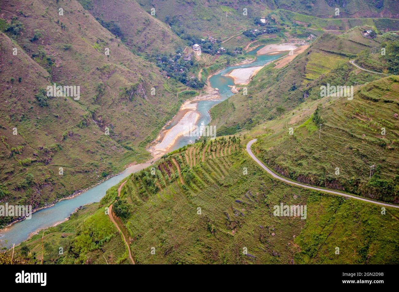 Passo di montagna ma Pi Leng nella provincia di ha giang nel nord del Vietnam Foto Stock