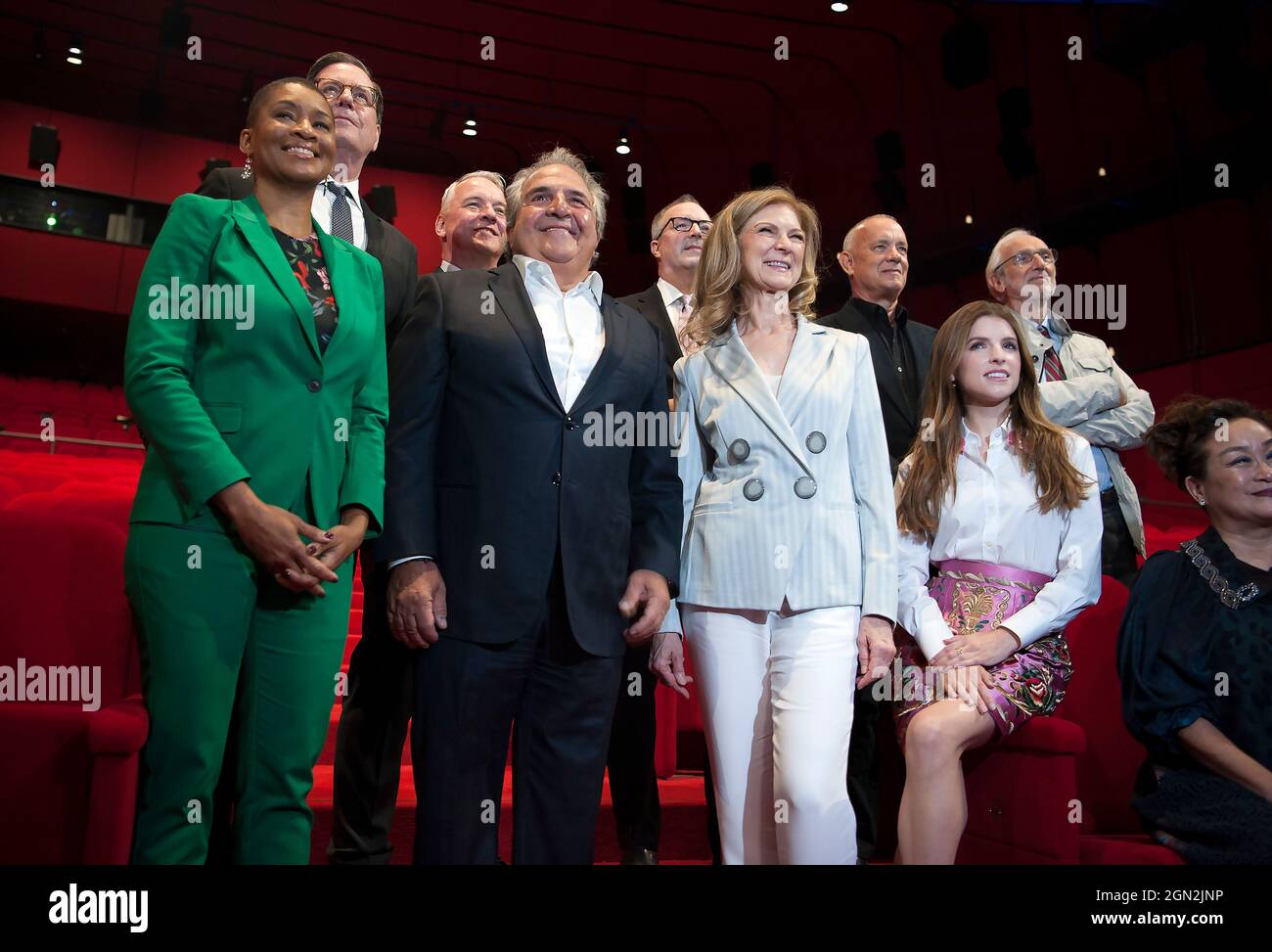 Girata di gruppo all'inaugurazione della stampa per l'Academy Museum of Motion Pictures, Los Angeles, California Foto Stock