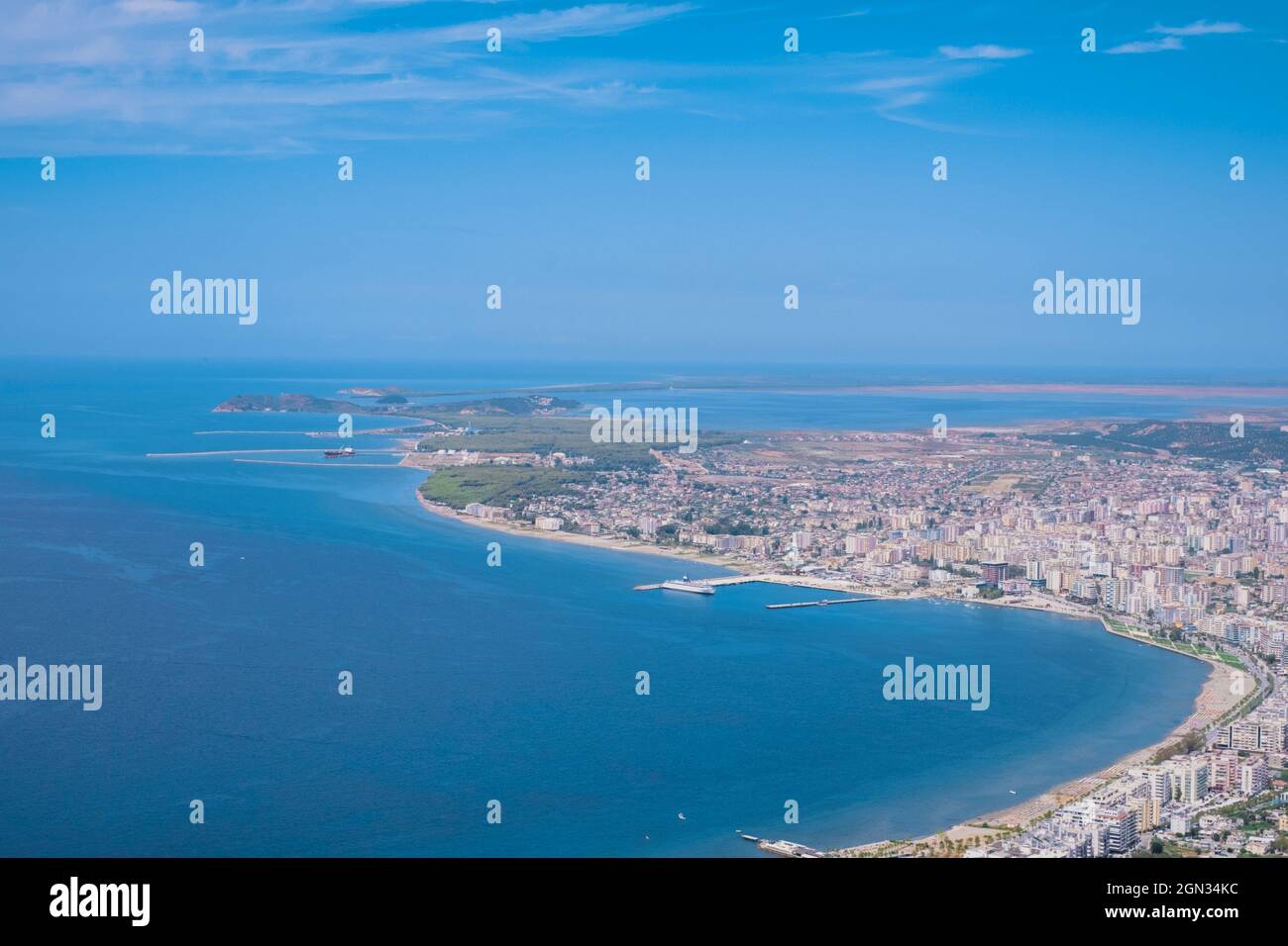 Vista aerea sul mare di Vlora Albania Mar Ionio Foto Stock