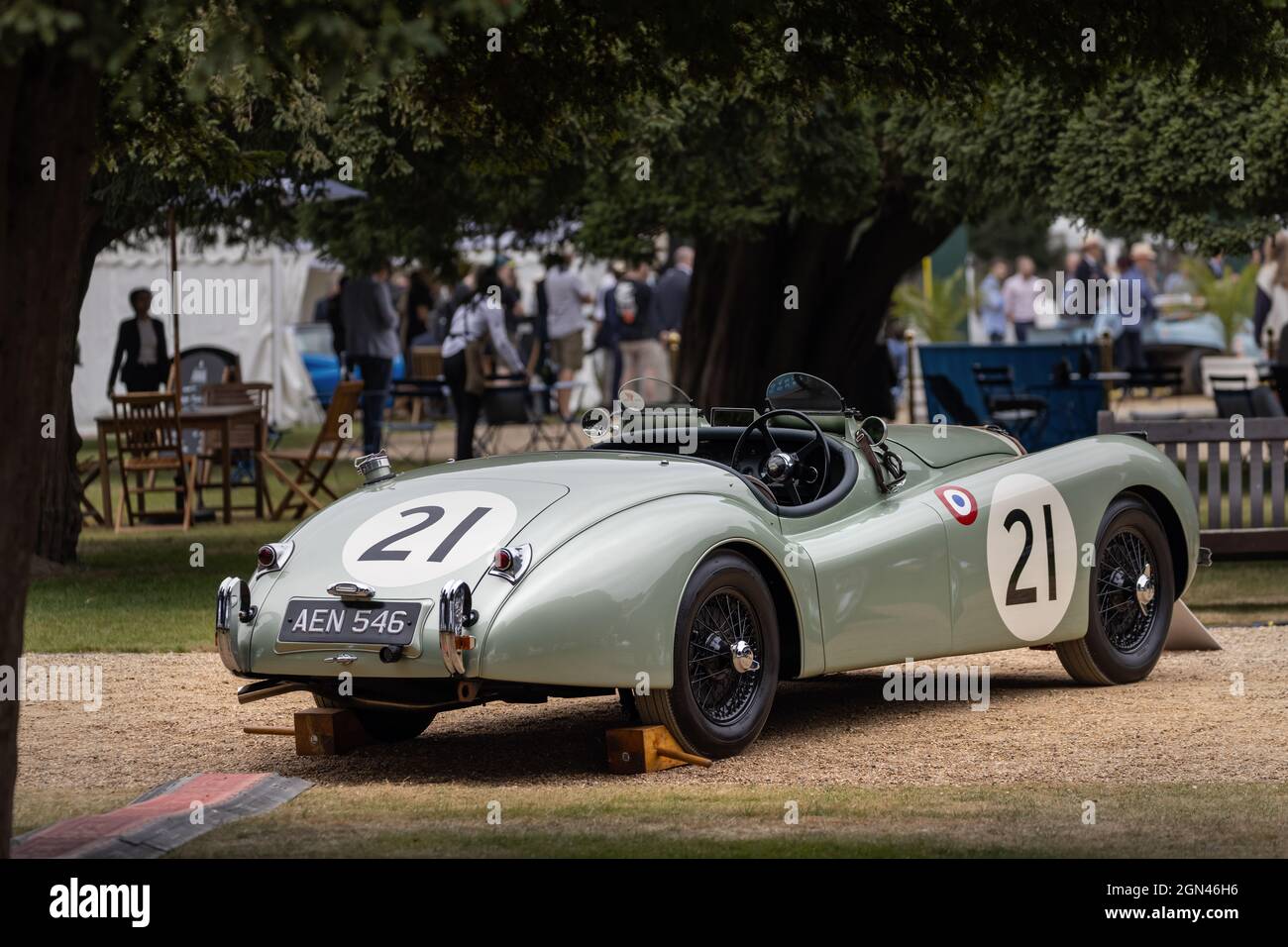 1951 Jaguar XK120, Concours of Elegance 2021, Hampton Court Palace, Londra, Regno Unito Foto Stock