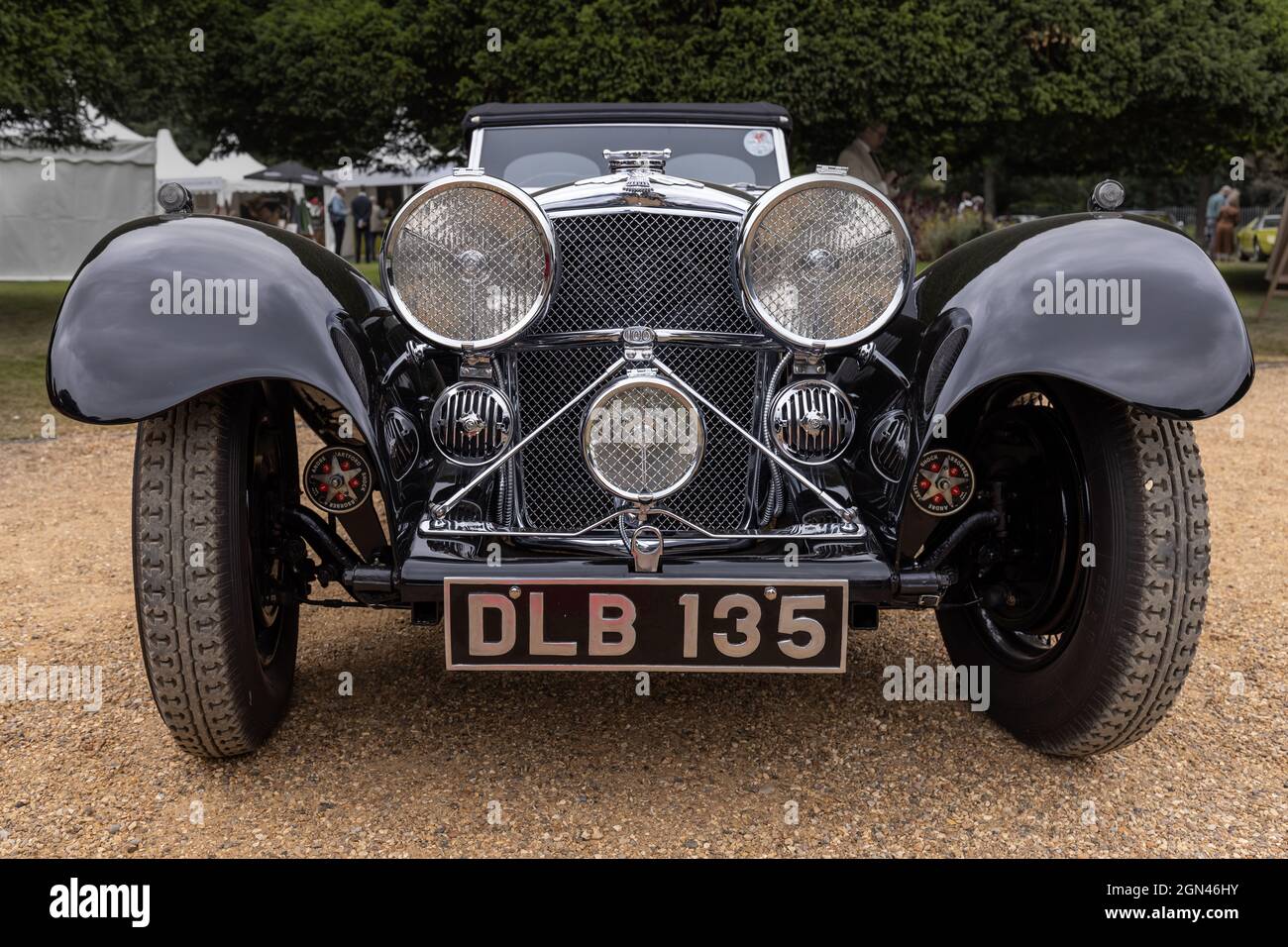 1936 Jaguar SS100 2.5 litri Open due posti, Concours of Elegance 2021, Hampton Court Palace, Londra, Regno Unito Foto Stock