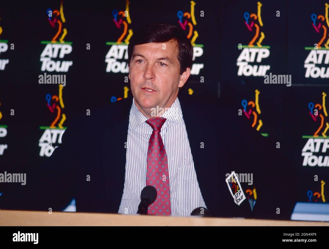 Il politico americano Hamilton Jordan Chief Executive dell'ATP tour Tennis, 1988 Foto Stock